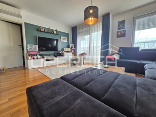 Vendita, Appartamento, Odra, Odranska zavrtnica, 4l, 82m2