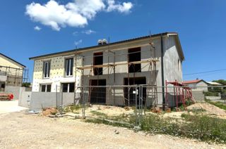 Dvojna casa in fase roh bau - occasione! Garica, Vrbnik