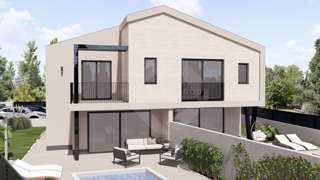 Solo da noi! Doppia casa – 2 unità abitative con terrazze, terreno di 616 m²