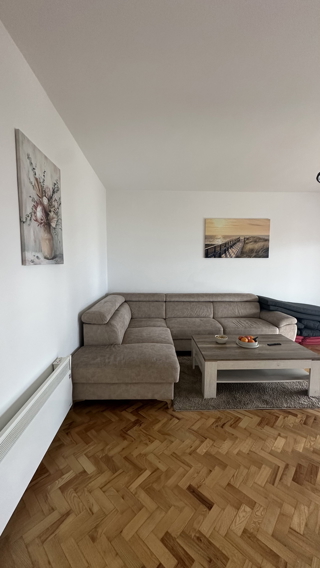 Appartamento luminoso con vista mare e due terrazze – a 250 m dalla spiaggia, Dramalj