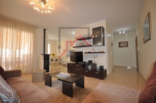 Cittanova, appartamento con vista mare e due camere da letto!!!