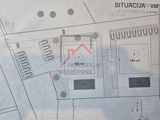 Terreno per la costruzione di 2 edifici residenziali con 18 appartamenti - a 350 m dal mare