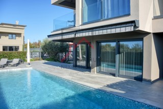 Villa con piscina, a soli 500 metri dalle prime spiagge.