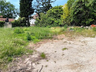 Terreno edificabile in vendita, a 3 km da Parenzo