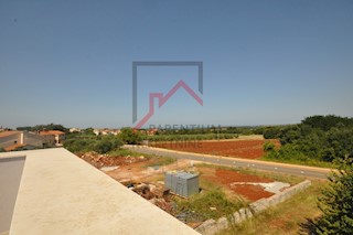 Poreč, dintorni, appartamento con tre camere da letto, grande terrazza e splendida vista mare!