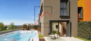 Bella casa arredata, non lontano dal mare