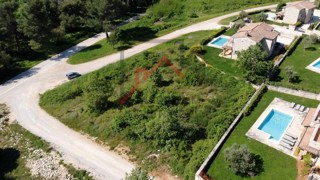Istria, Lovreč - Terreno edificabile esclusivo in zona tranquilla con vista