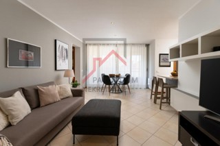 Istria, Cittanova - Appartamento ESCLUSIVO in centro città con terrazza e ascensore
