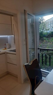 Appartamento con due camere da letto nel centro città – completamente ristrutturato e arredato