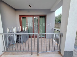 Krk, Città – Appartamento al Piano Terra!