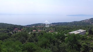 BELLA VILLA CON AMPIO GIARDINO, VISTA, GARAGE