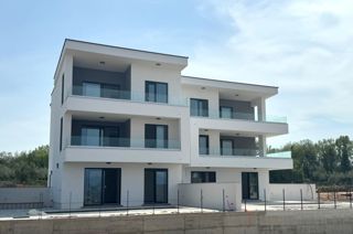 Appartamento, per la vendita, Malinska, Croazia, 115 m2, 470.000,00 EUR