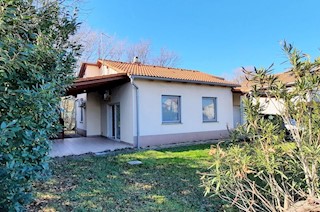 Casa, per la vendita, Malinska, Croazia, 106 m2, 350.000,00 EUR