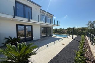 Casa, per la vendita, Malinska, Croazia, 193 m2, 1.395.000,00 EUR