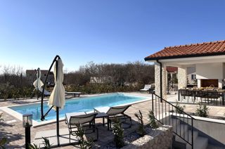 Casa, per la vendita, Dobrinj, Croazia, 148 m2, 650.000,00 EUR