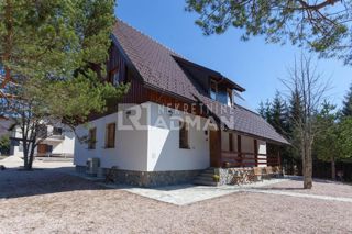 Casa Korenica, Plitvička Jezera, 360m2