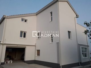 Casa Kaštel Sućurac, Kaštela, 380m2