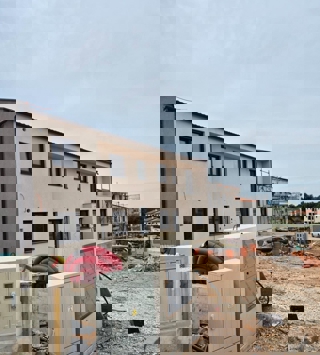 TAR-APPARTAMENTO AL 1° PIANO DI NUOVA COSTRUZIONE CON 3 CAMERE