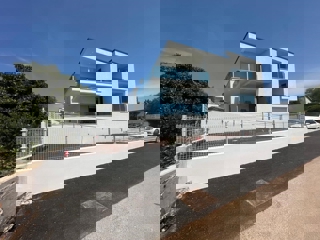 UMAG - APPARTAMENTO DI NUOVA COSTRUZIONE, 2 PIANI, 200 M DAL MARE