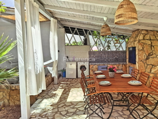 Stara Novalja - appartamento con due camere al piano terra