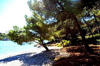 APPARTAMENTO BANJOLE, GRANDE TERRAZZO CON VISTA MARE, PASSEGGIATA FINO ALLA SPIAGGIA