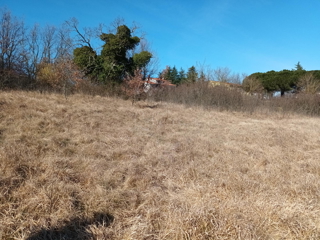 KAROJBA, TERRENO EDIFICABILE NEL CENTRO DELL'ABITAZIONE, 3120 m2
