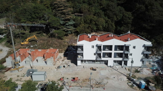 ISTRIA, PLOMIN LUKA, NUOVA COSTRUZIONE: APPARTAMENTO 53 m2 CON GIARDINO