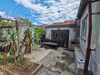 Casa a piano terra, 150 m2, cortile, garage, Pola