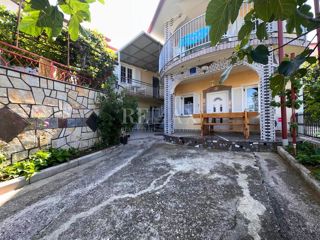 Novi Vinodolski - Casa con tre appartamenti