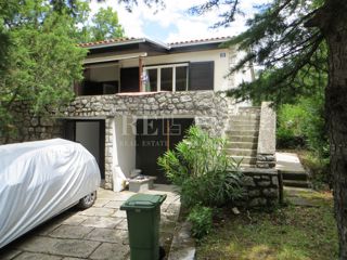 CRIKVENICA, JADRANOVO - Casa a 100 metri dal mare