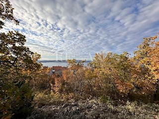 Crikvenica - Terreno attraente con vista sul mare