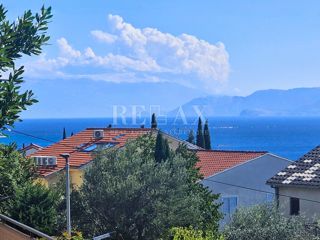 Dramalj - casa con due unità abitative