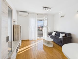 Rijeka, Srdoči - appartamento recentemente ristrutturato con due camere da letto