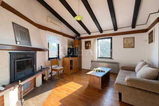 Bribir – casa con due appartamenti separati e giardino