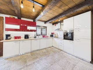 Bribir - affascinante casa in pietra con piscina