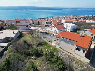 Crikvenica - Attraente terreno edificabile con vista