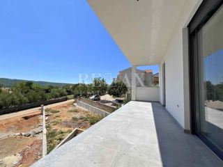 Isola di Krk, Čižići - appartamento con parcheggio