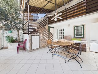 Novi Vinodolski - due case nel centro della città