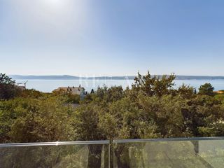 Crikvenica - appartamento con balcone e vista mare