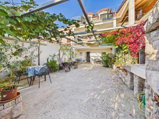 Dramalj - casa con giardino