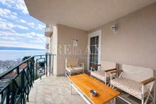 Crikvenica - appartamento con vista, seconda fila al mare
