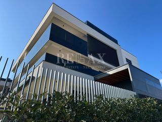 KRK - Nuovo edificio moderno con piscina e vista mare