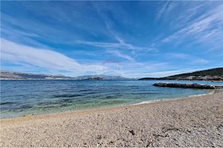 Slatine, immobiliare esclusivo, casa prima fila al mare