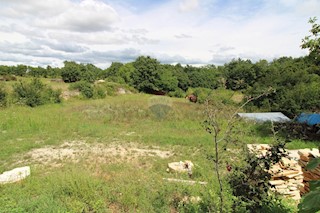 Terreno edificabile Marići, Kanfanar, 1.775m2