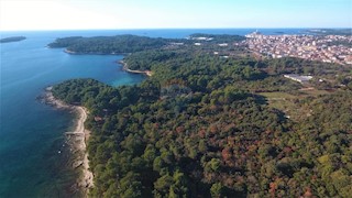 Terreno edificabile Rovinj, 11.811m2