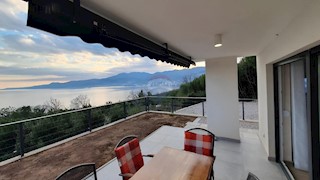 Appartamento Bivio, Rijeka, 91m2