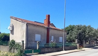 Casa Veli vrh, Pula, 110m2