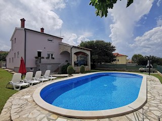 Casa Veli vrh, Pula, 212m2