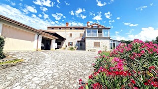 Casa Brtonigla, 600m2