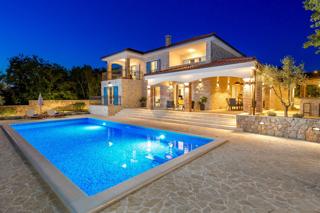 Casa Kras, Dobrinj, 240m2